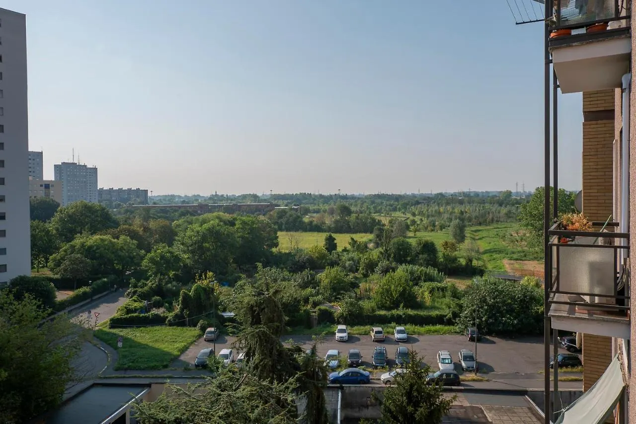I Host Apartment - D'Agrate 19 Milán